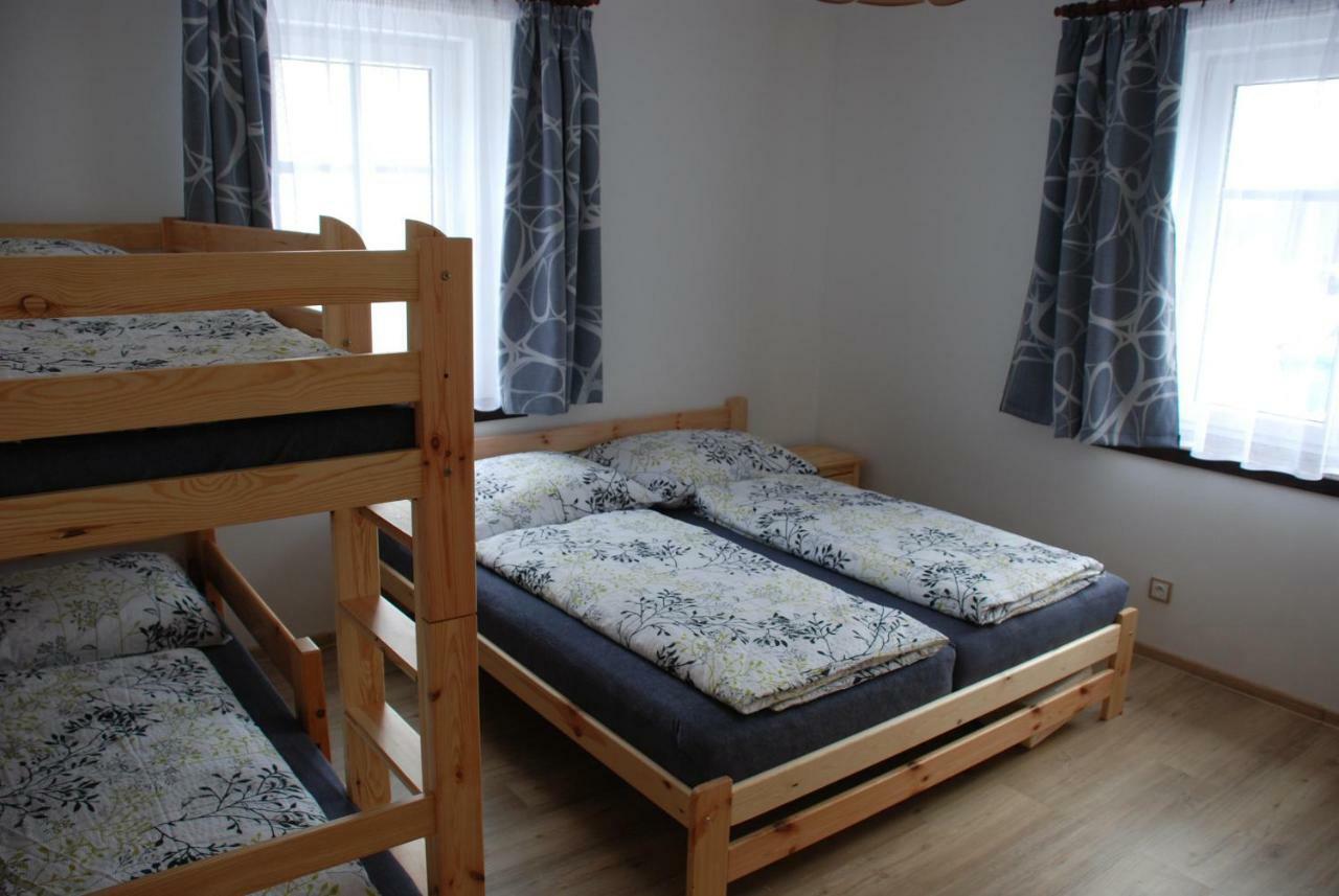 Apartman Raketa Pernink Eksteriør bilde